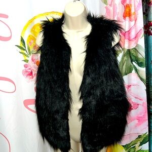 EUC Joujou Faux fur vest